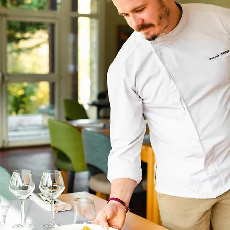 Logis Le Relais De La Poste Restaurant Le Fil Du Temps Thury-Harcourt-le-Hom