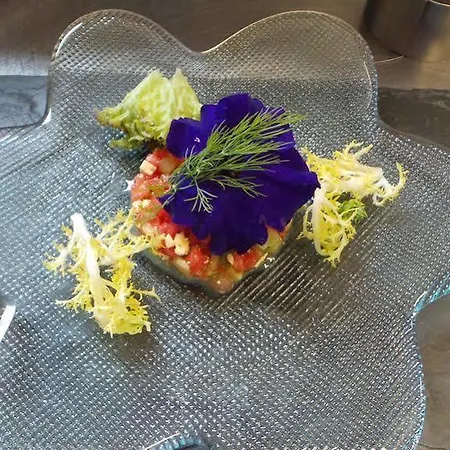 Logis Le Relais De La Poste Restaurant Le Fil Du Temps Hotel Thury-Harcourt-le-Hom