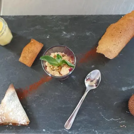 Logis Le Relais De La Poste Restaurant Le Fil Du Temps Hotel 3*