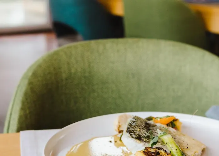 فندق Logis Le Relais De La Poste Restaurant Le Fil Du Temps