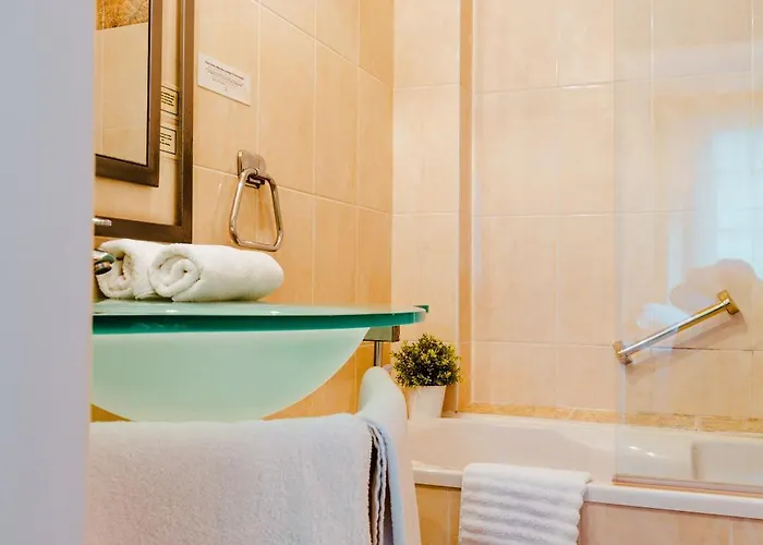 Logis Le Relais De La Poste Restaurant Le Fil Du Temps Thury-Harcourt-le-Hom