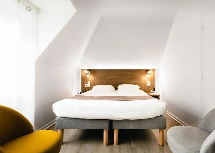 Logis Le Relais De La Poste Restaurant Le Fil Du Temps فندق 3*