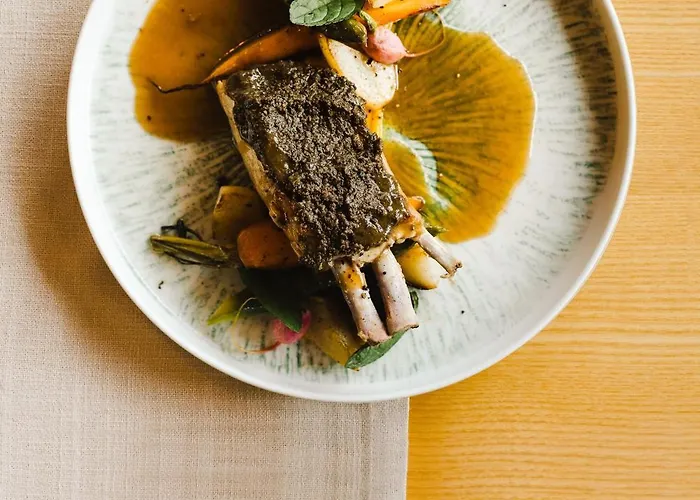 Logis Le Relais De La Poste Restaurant Le Fil Du Temps فندق