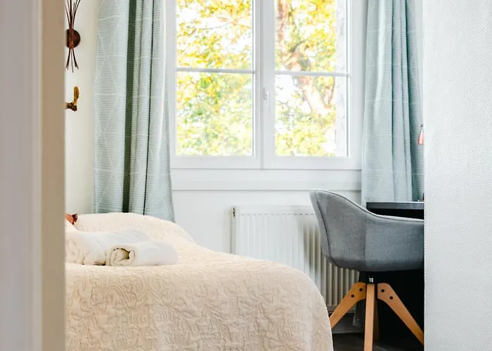 Logis Le Relais De La Poste Restaurant Le Fil Du Temps فندق 3*