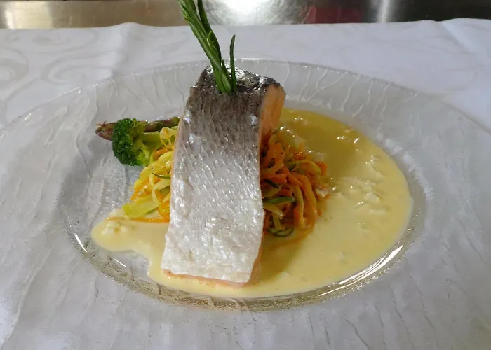 Logis Le Relais De La Poste Restaurant Le Fil Du Temps 3* Thury-Harcourt-le-Hom