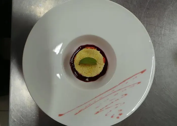 فندق Logis Le Relais De La Poste Restaurant Le Fil Du Temps Thury-Harcourt-le-Hom